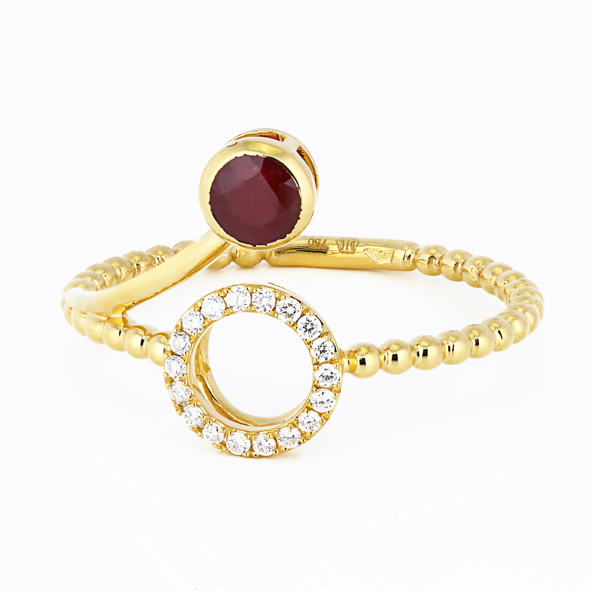 Ring Caroline Diamond ring made of yellow gold with Ruby